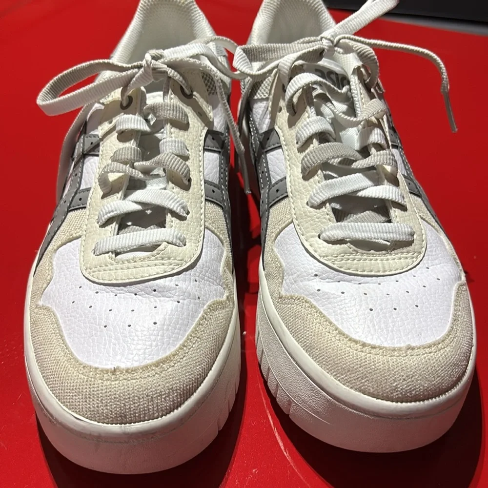 ASICS ✨RARE Platform Size 8.5 - Picture 4 of 7
